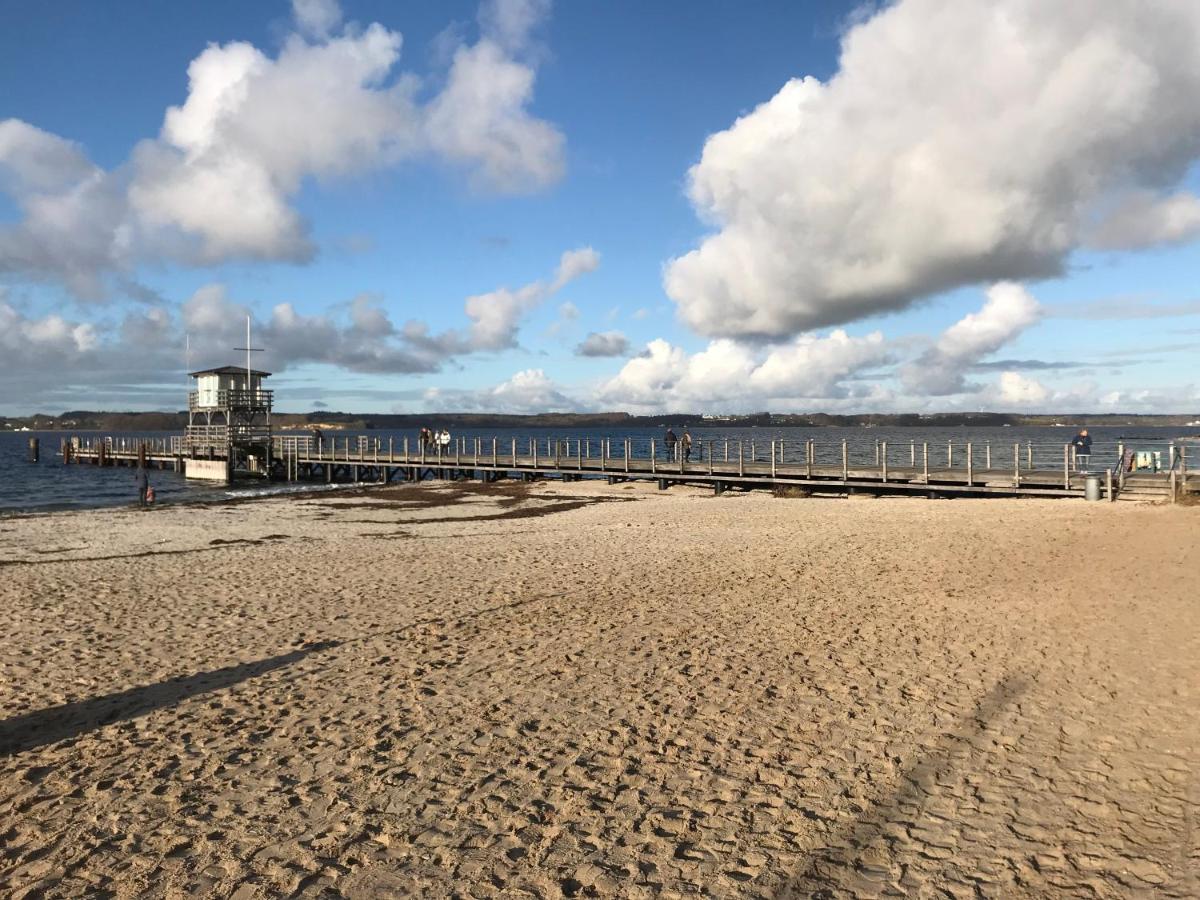Strandblick Mit Strandkorb & Fahrraedern Glücksburg Zewnętrze zdjęcie