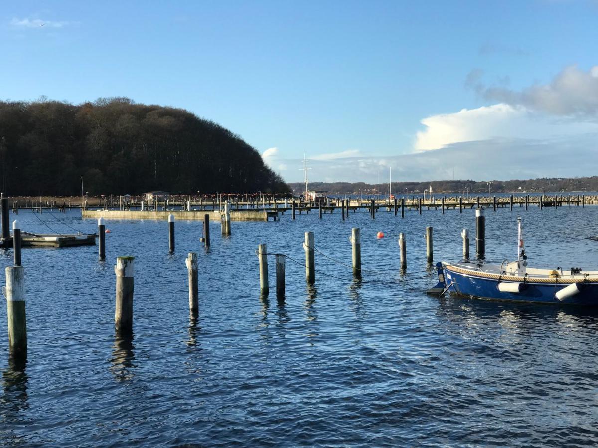 Strandblick Mit Strandkorb & Fahrraedern Glücksburg Zewnętrze zdjęcie